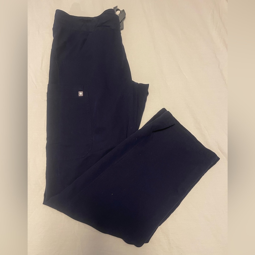 Figs Kade Cargo Technical Collection Scrub Pants Womens Navy Blue Size M…